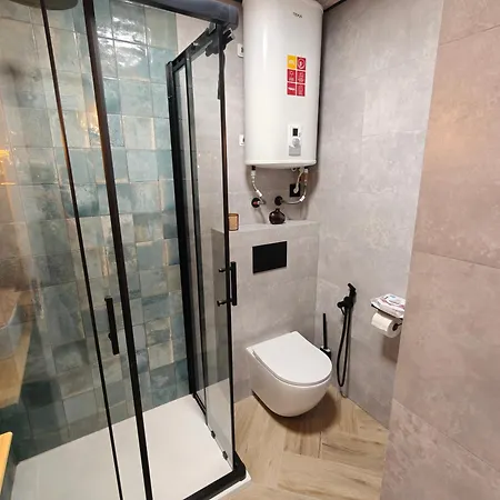 With A Beautiful View 베니돔